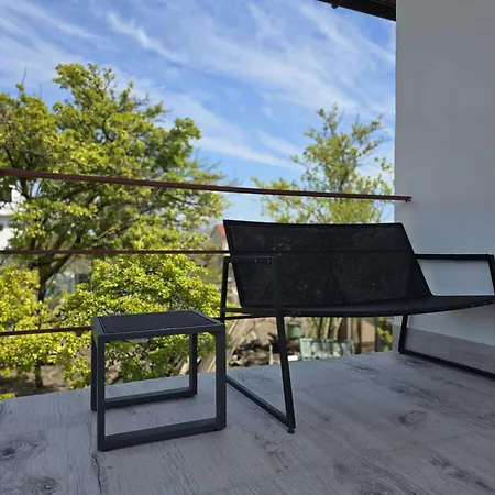 Oaza De Verdeata ヴァマ・ヴェケ